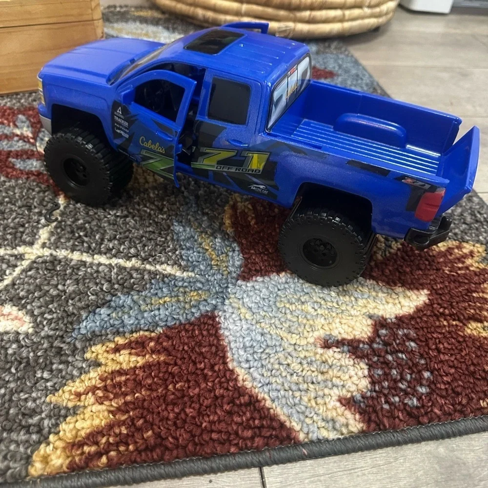 Vintage Tree House Kids CABELAS Off Road Chevrolet toy Truck Rare Blue